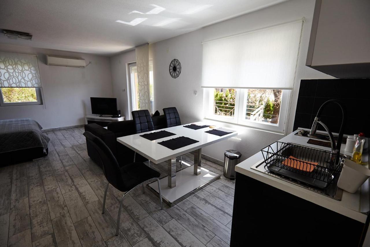 Apartment Azulmburgo Vrnjačka Banja 외부 사진